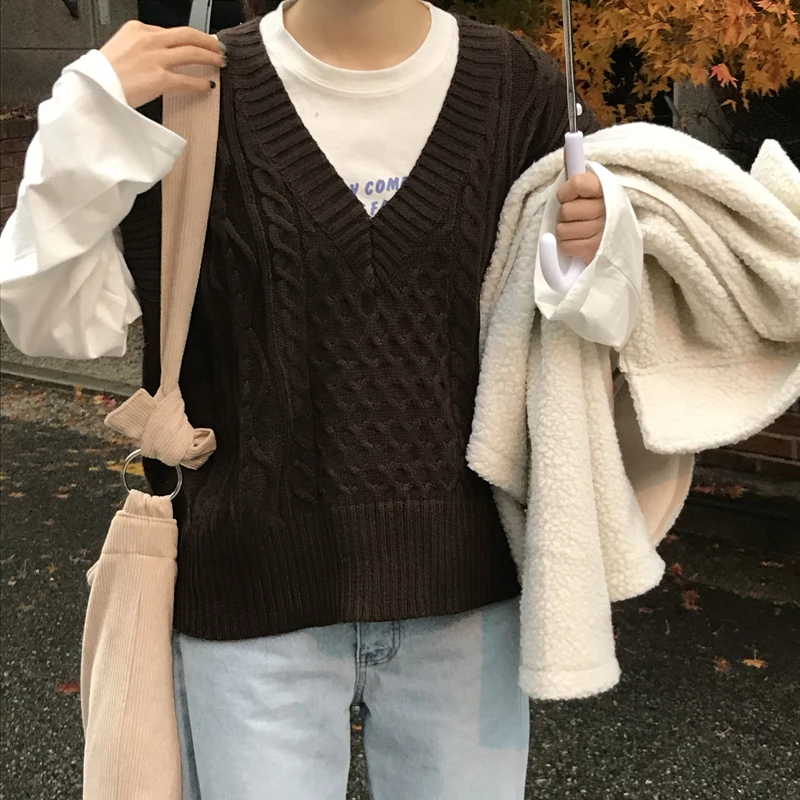 

2 colors 2020 autumn and winter knitted vintage v neck twist vest sweaters womens sweaters and pullovers womens (C8528)