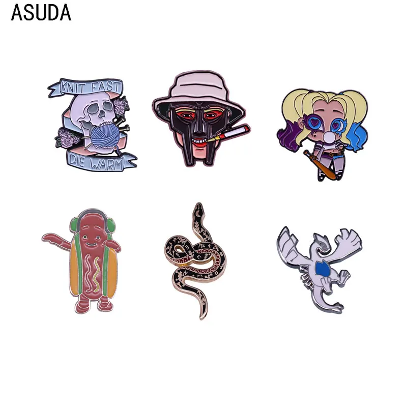 

Skull brooch and enamel pins Men and women fashion jewelry gifts anime movie novel lapel badges