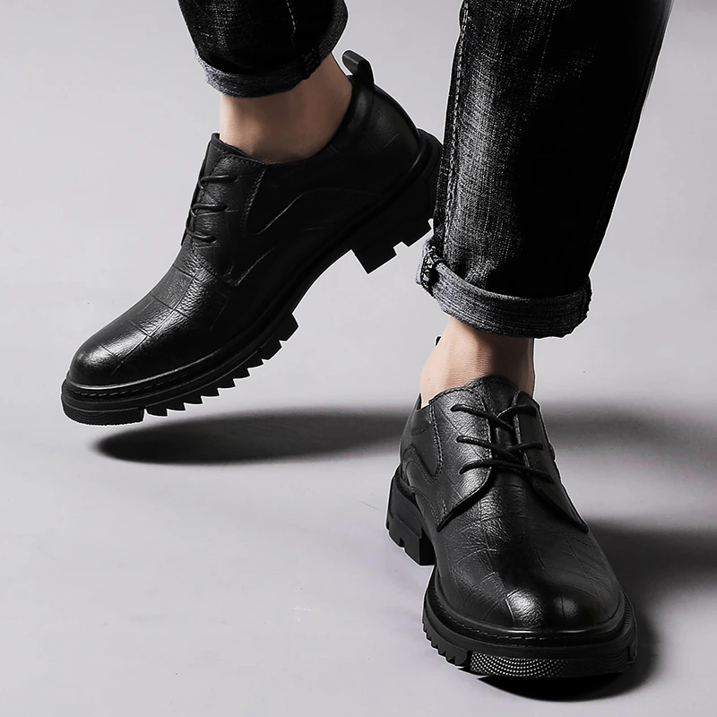 

Leather Men Dress Shoes oxfords Formal Wedding Party Shoes For Men lace up Retro Brogue Luxury Brand Men's shoes big size 47