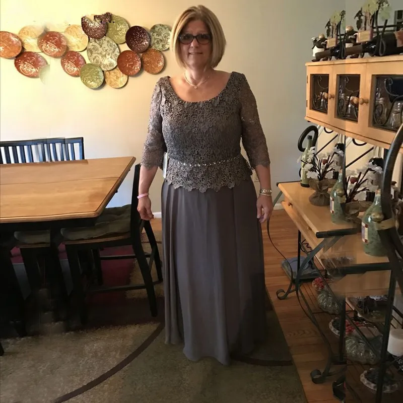 

2020 Lace Mother Of The Bride Dresses Plus Size Silver Grey Three Quarter Sleeve Chiffon Long Prom Party Dress With Beaded Sash