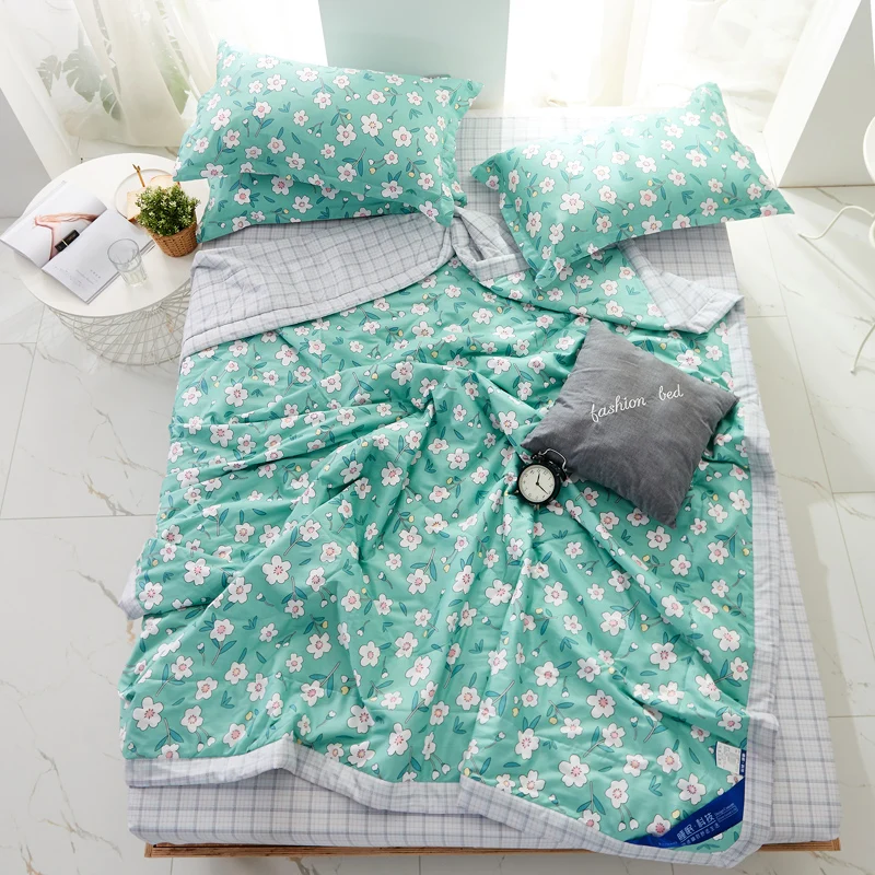 

2020 New Summer 100% Cotton Duvet Set 4pcs Pastoral Style Cool Quilts Set Soft Fabric Flower Stripe Printing Bed Linens Home Bed