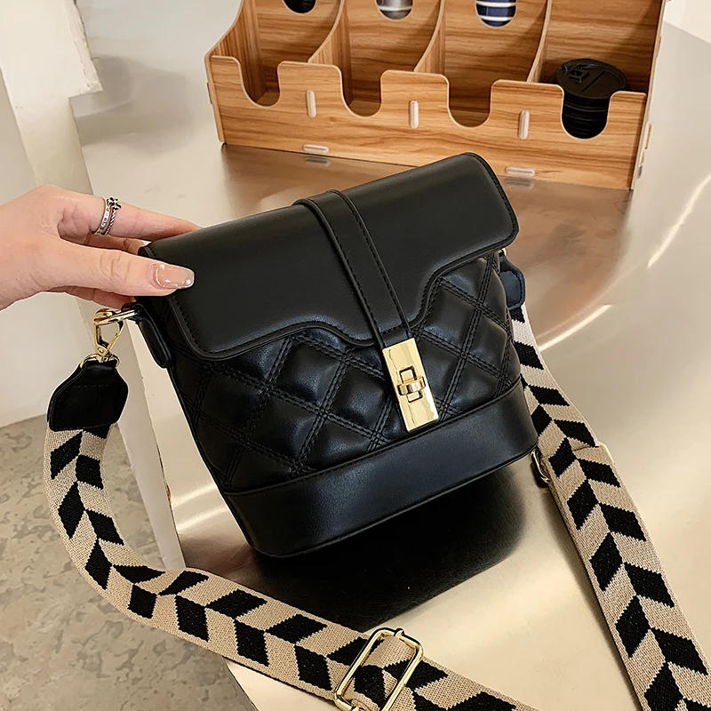

VeryMe Wide Shoulder Strap Leather Crossbody Pack New Fashion Purse Messenger Women's Bag Ladies Mobile Phone Bags And Handbags