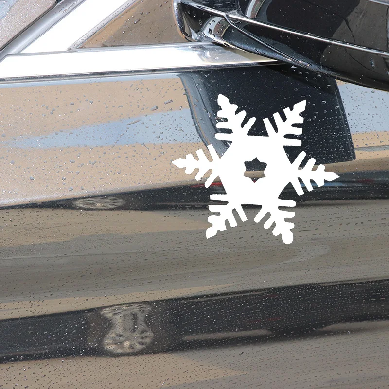

YJZT 14.1X15.6CM Snowflake Fashion Whole Body Decoration Decals Cartoon Car Stickers C25-0455