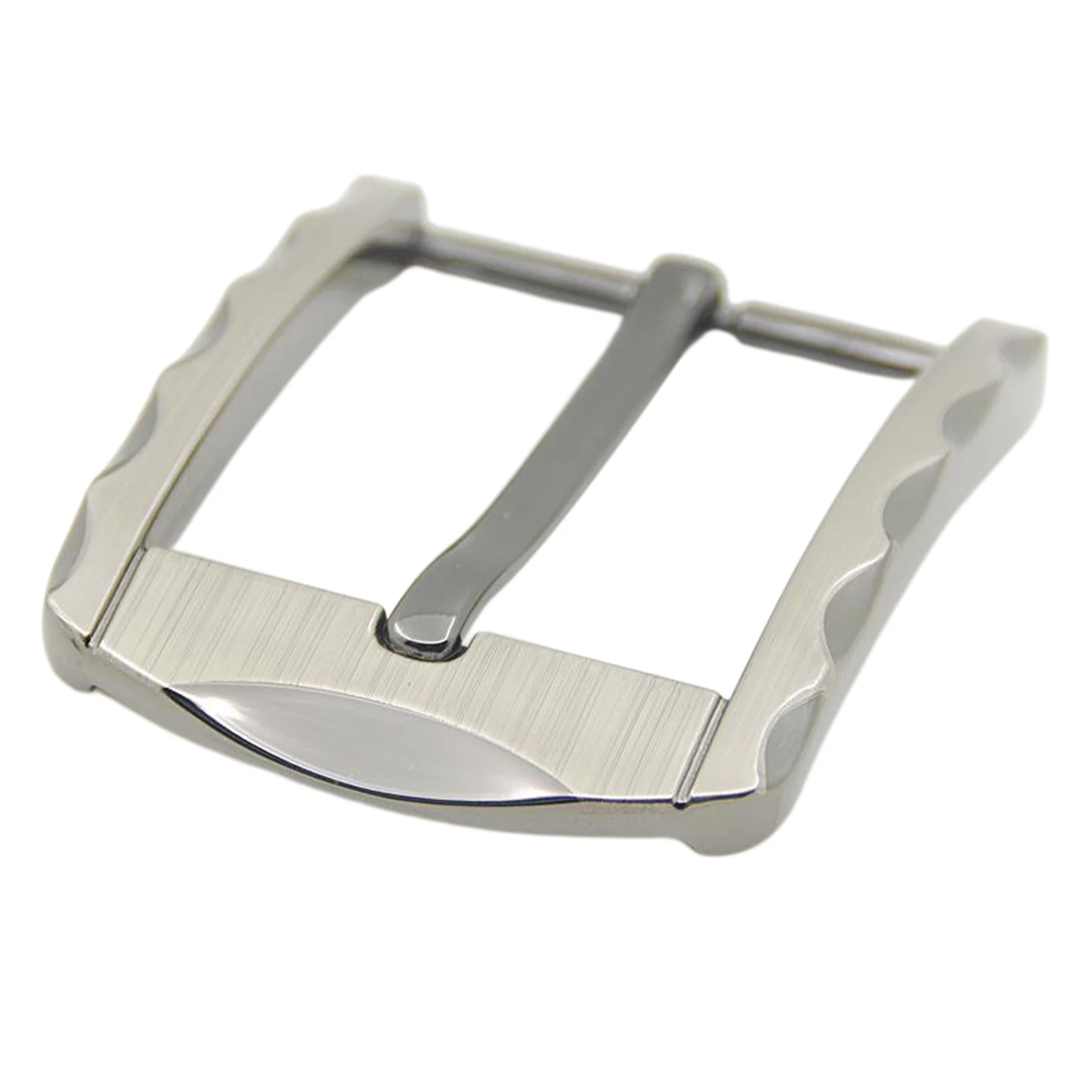 

Мужская пряжка из металлического сплава с одним зубцом