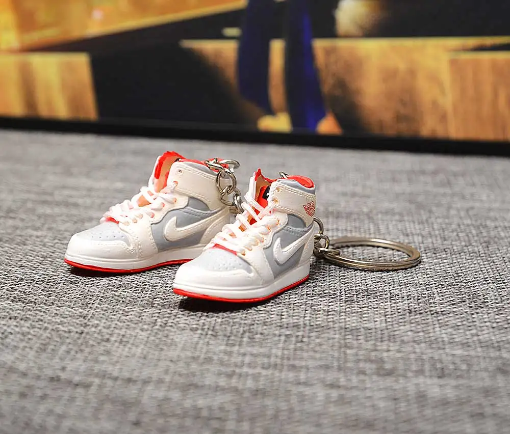 a pair w metal ring Дропшиппинг тапки обуви брелок 1 3D мини-кроссовки "OW CHICAGO" Спортивная обувь тапки брелки - Цвет: a pair w metal ring