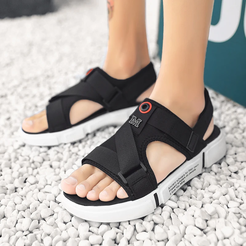 

Sandalen; Herren Sandalias tenis feminino из сетчатого Для мужчин босоножки Sandali Uomo; Сезон лето; Сандалии и шлепанцы Sandale Homme Ete в спортивном стиле; Da