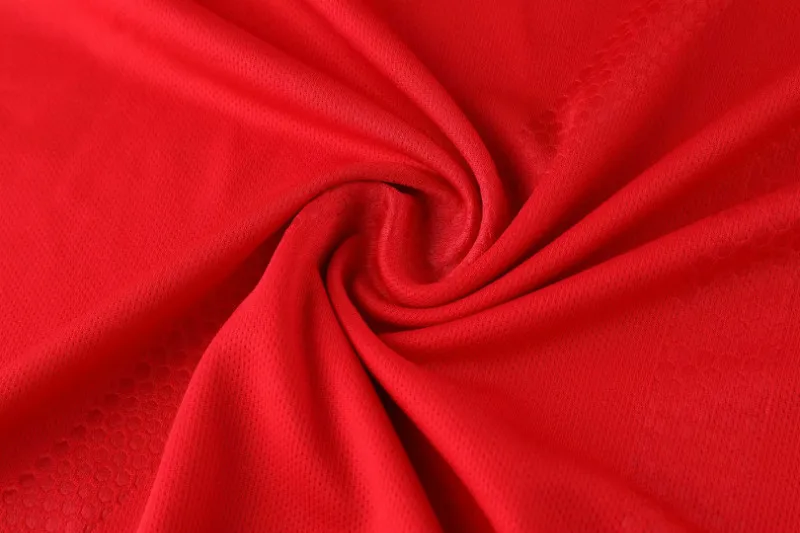 Спортивный летний новый костюм красивая быстросохнущая одежда иностранный