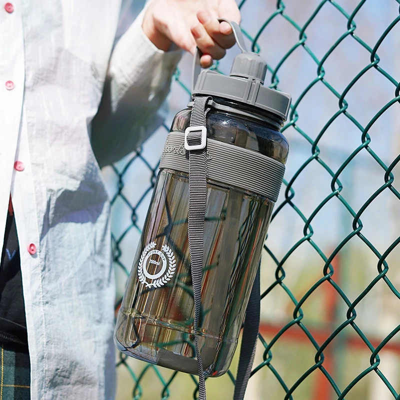 

Large Capacity Portable Outdoor Sport Cup with Straw Travel Water Drinking Bottles HR