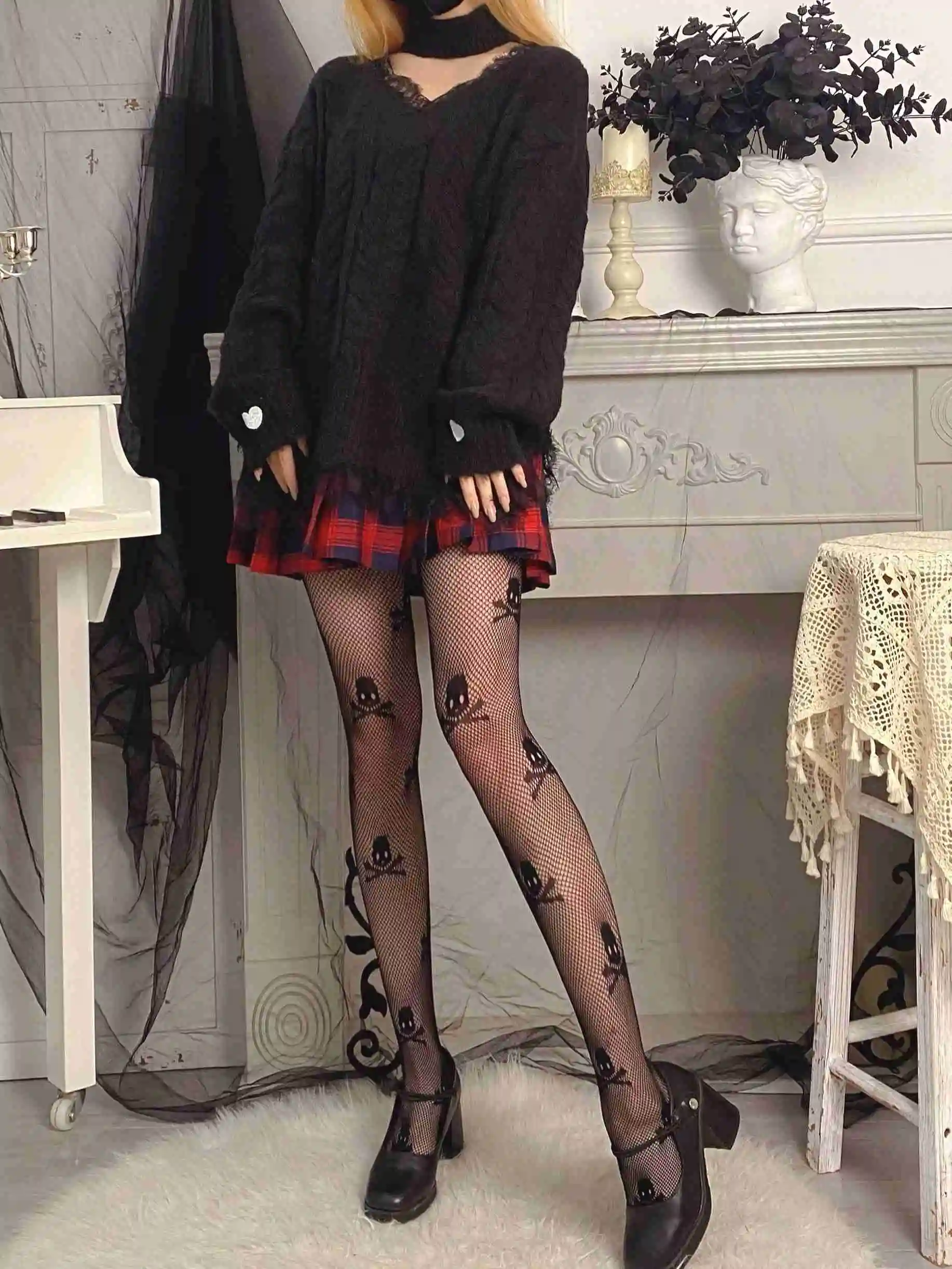 

Miub dark handsome Skull Black fishing net socks punk style nightclub small mesh pantyhose hollow sexy girl
