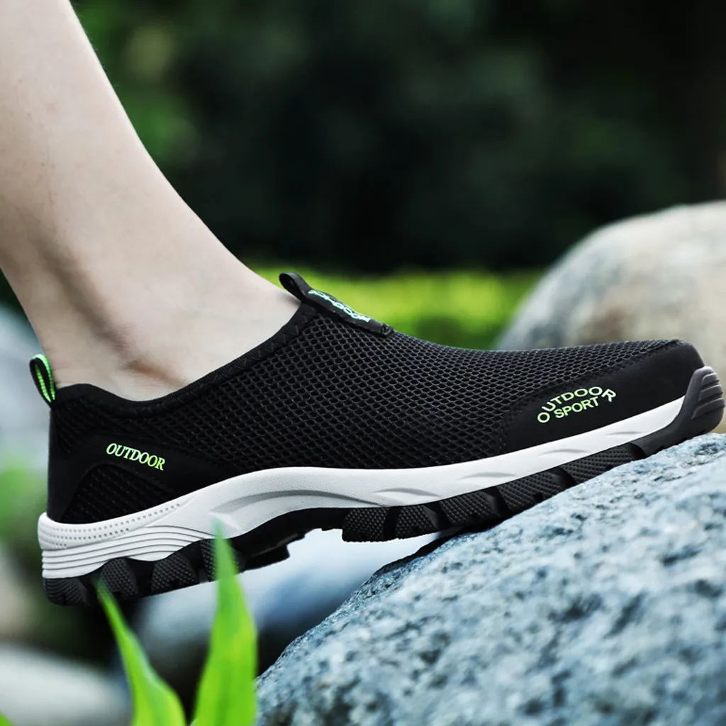 Spring autumn Shoes casual solid Hot Sale Men's Fashion Leisure Climbing shoes Men breathable mesh Running Sport Sneakers
