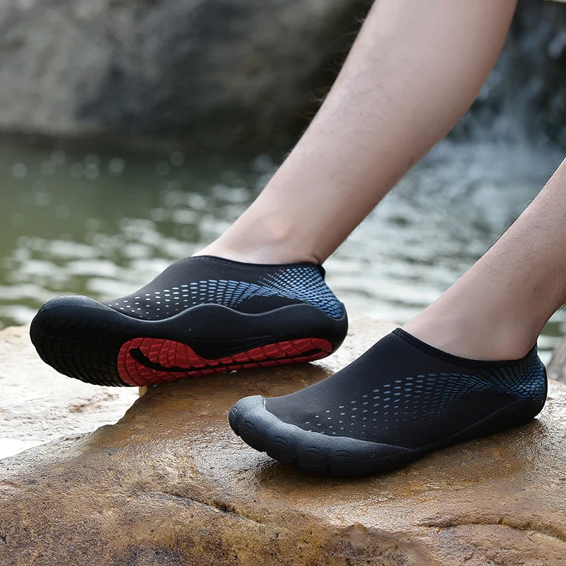 

Men Women Sneakers Fashion Swimming Shoes Water Sports Aqua Seaside Beach Surfing Slippers Upstream Light Athletic Footwear