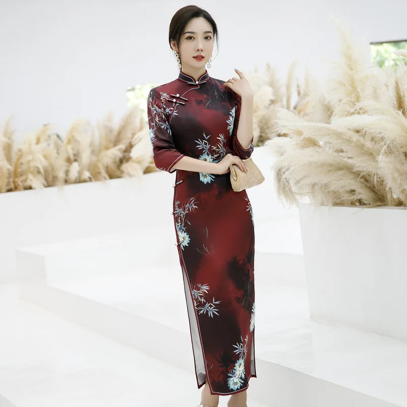 Бордовое длинное платье Ципао с высоким разрезом воротник стойка рукав три