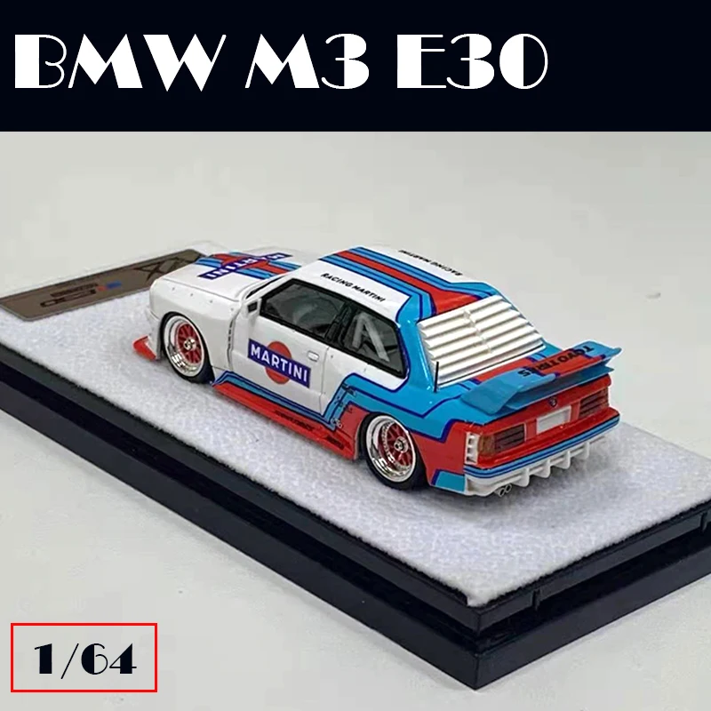 

Model Car 1:64 Pop Toys 404 Error 1:64 BWM M3 Zwingfilms E30 Resin WhiteMartini Vehicle Wide Body Limited 299 PCS