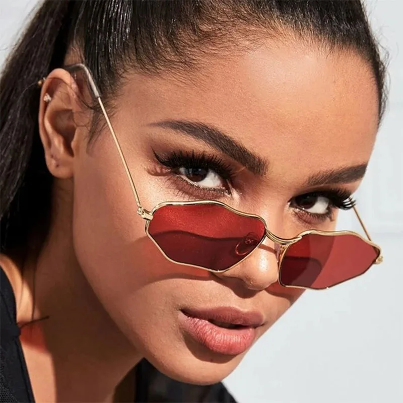 

New Fashion Retro Metal Frame Personality Polygonal Wave Cloud Sunglasses For Men Women Outdoor Sports Street shooting Glasses