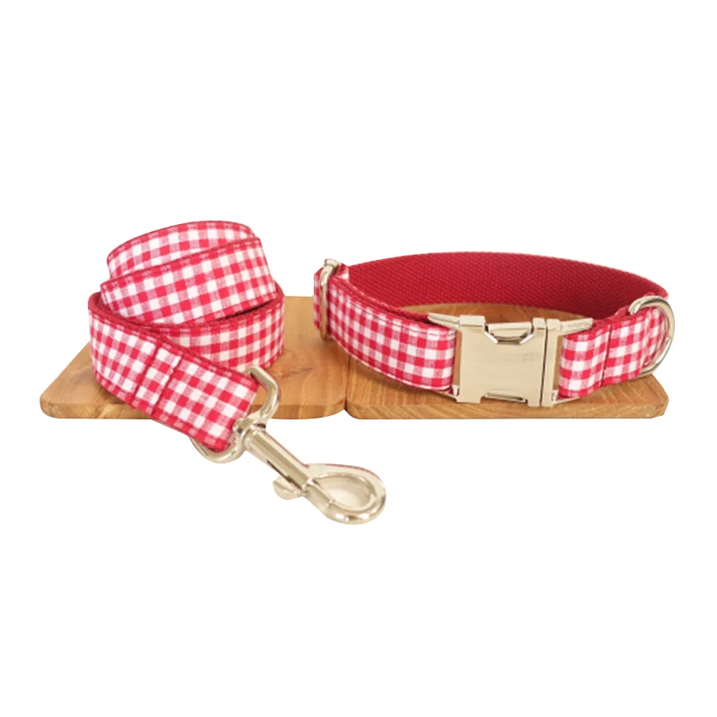 

Customized Dog Collar Engraved Puppy ID Tag Leash Collar Set Adjustable Outdoor Plaid Pet Collar Leash Fabric RED YUMMY PLAID