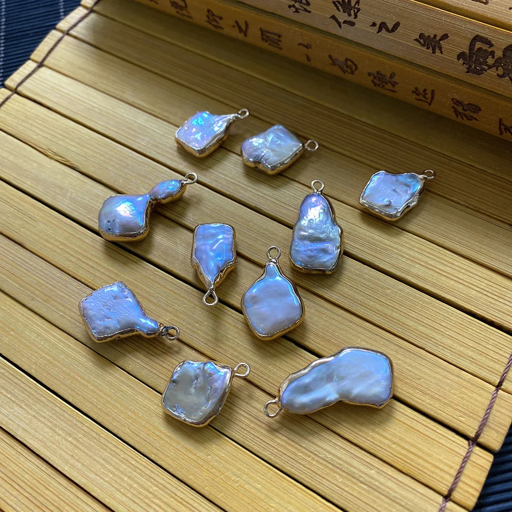 Ослепительный светильник Цвет пресноводный жемчуг Материал нерегулярные Форма