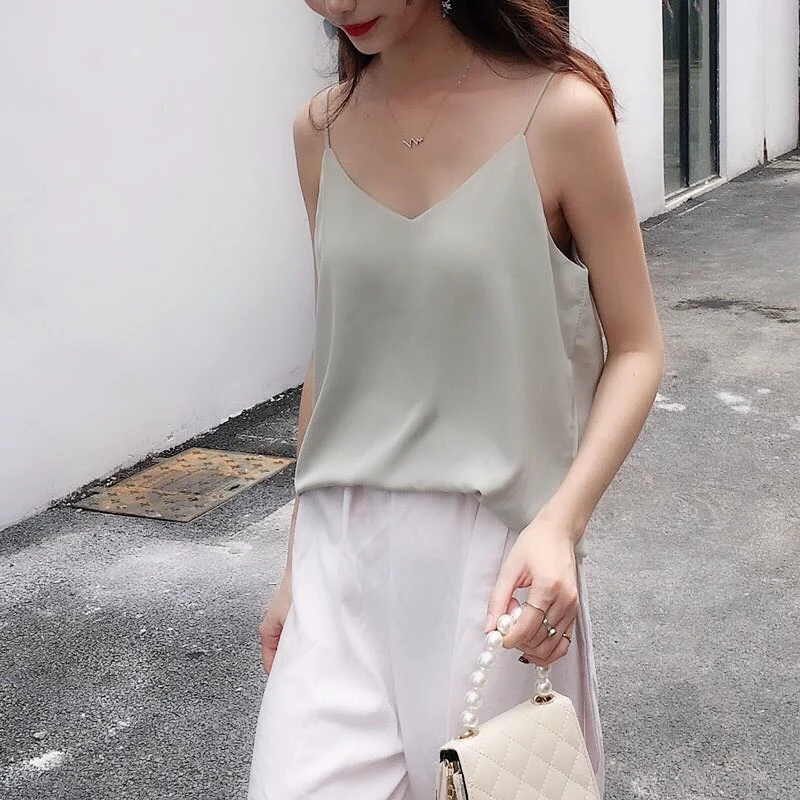 Топ женский шифоновый однотонный с V-образным вырезом разные цвета | Женская