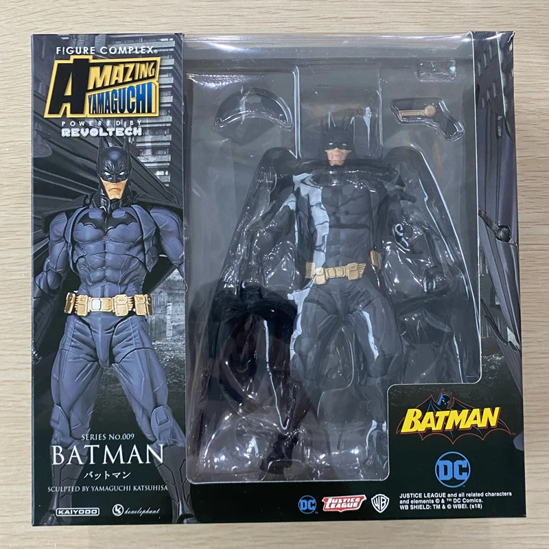 

DC Super Hero Action Figure Amazing 009 Collection Batman Toys
