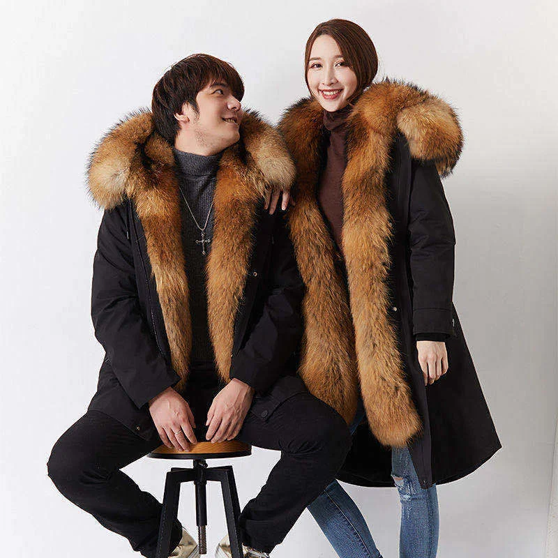 Парка женская зимняя средней длины со съемной подкладкой и искусственным мехом |