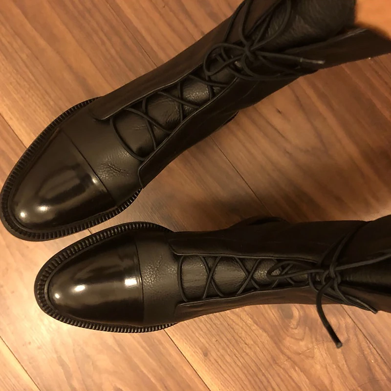 Lace-up black motorcycle bottes femme flats pointed toe martin boots mid-calf cool girls botas mujer slim fashion knight booties