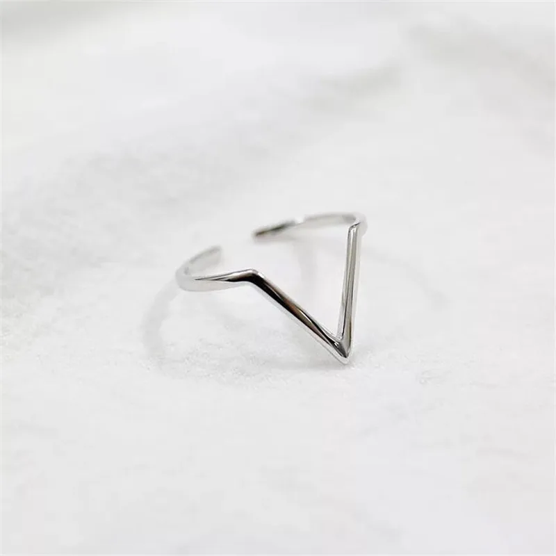 

YAOLOGE 925 Sterling Silver Women's Fashion Jewelry Triangle Geometric V-Shaped Opening Ring Party Accessories Gift