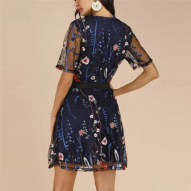 Модные женские платья с цветочной вышивкой сексуальное летнее Короткое мини