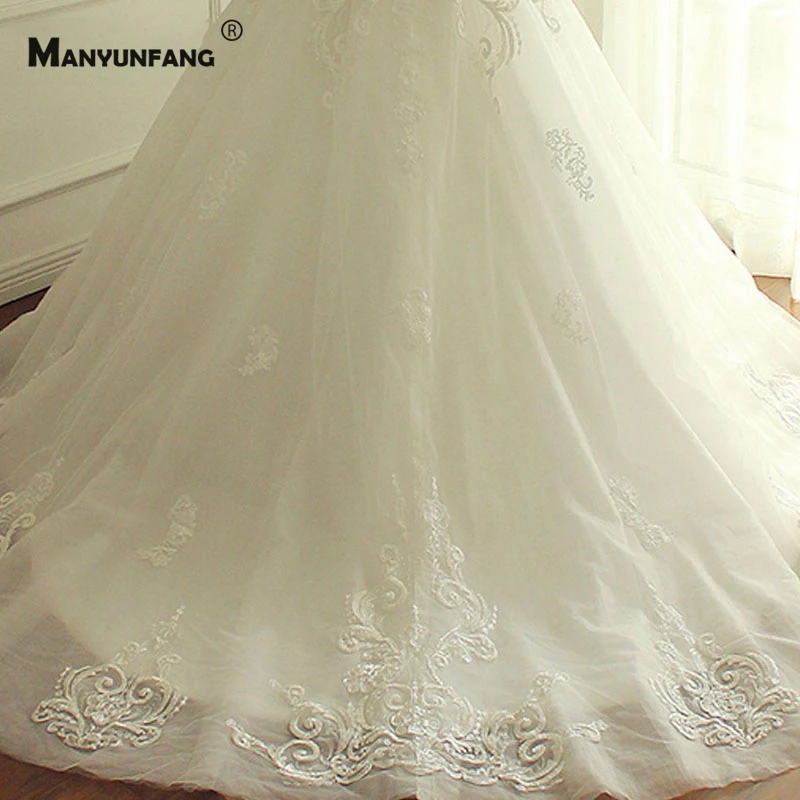 

Luxury Full Sleeve Embroidery Appliques Tulle Chapel Train Bridal Ball Gown 2021 New Arrival O-Neck Zipper Back Wedding Dress