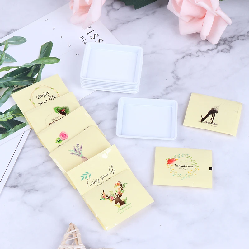 

Hot sale 1/12 Dollhouse Mini Metal Plate Simulation Tray Model Toys for Decoration