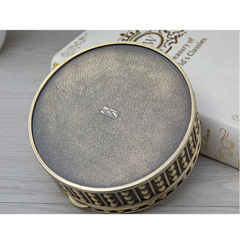 2023 Creative European-Style Simple Bead Jewellery Storage Box Vintage Bronze Round Metal Collectible Jewelry Box for Women