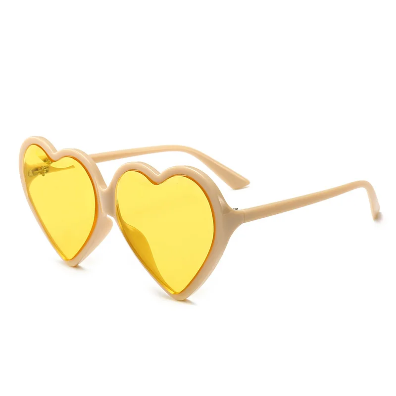 

Peach Heart Sunglasses European and American Street Style Love Ocean Sunglasses Luxury Shades Sun Glasses Women