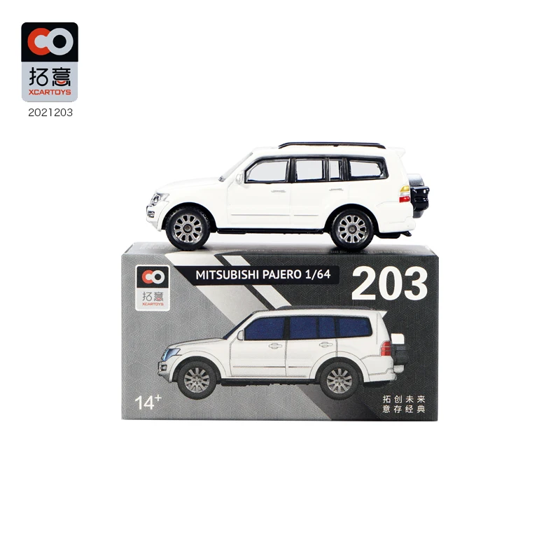 Модель автомобиля XCarToys 1:64 Pajero | Игрушки и хобби
