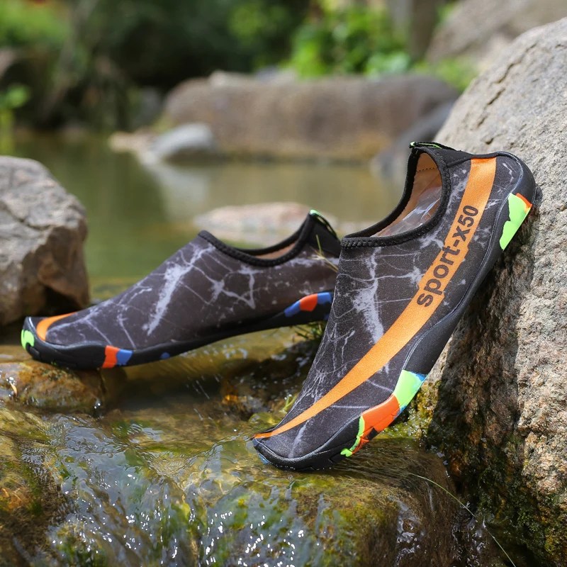 

Men's swimming shoes couple beach water sports shoes quick-drying barefoot surf shoes yogashoes dancing shoes outdoor beachshoes