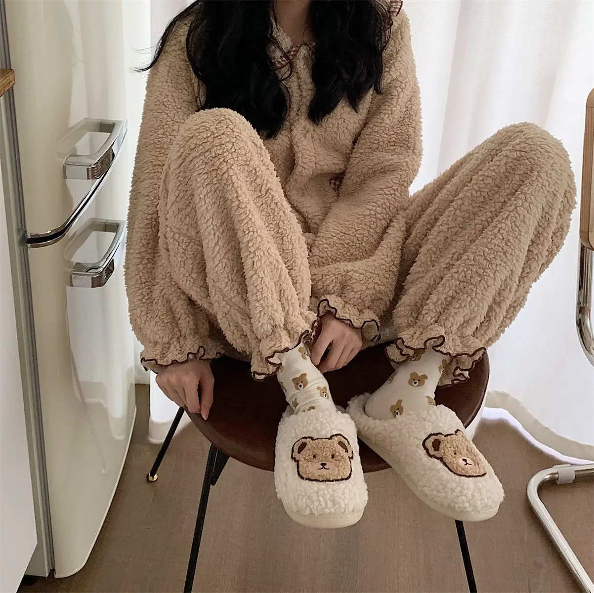 Cute Ins Fashion Home Cotton Slippers Female Cartoon Indoor Warm Plush Shoes  Fluffy Slippers  Woman Shoes  Home Shoes