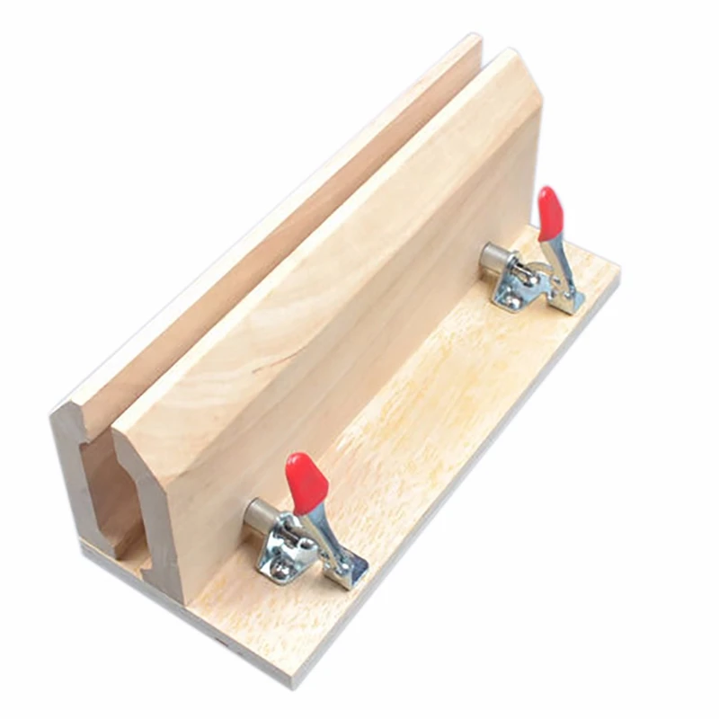 

Прошитый вручную стол с кожаным верхом и кожаным кольцом