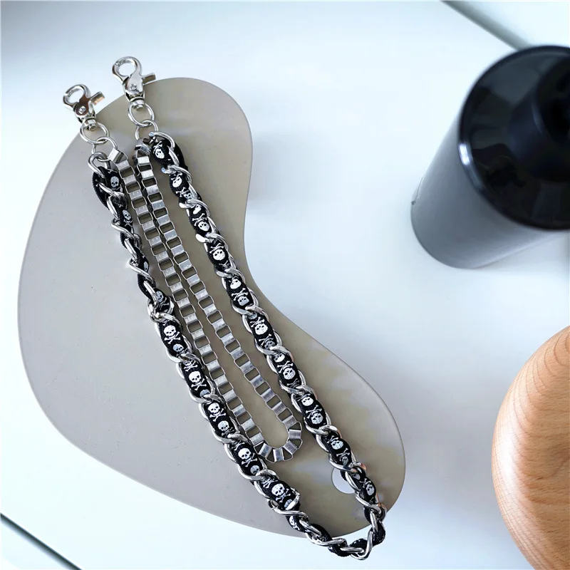 Мужской металлический брелок для ключей в виде головы черепа винтажном стиле