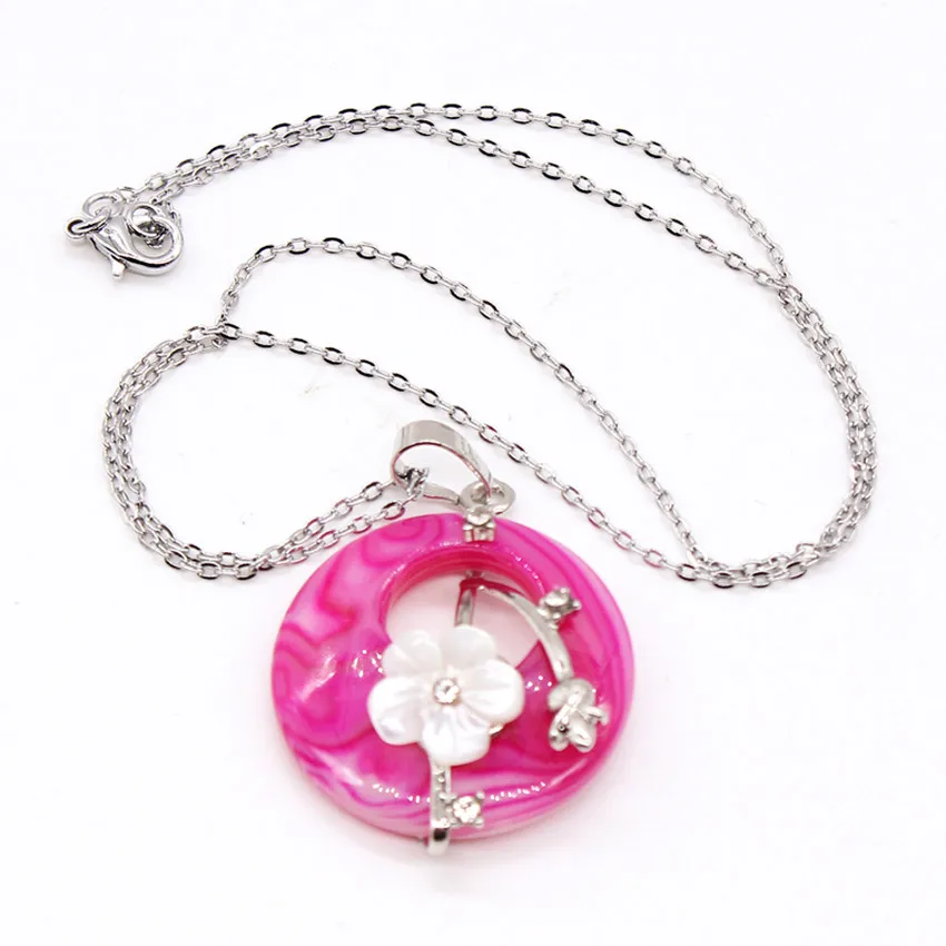 Trendy-beads Classic Silver Plated Round Hollow with Flower Stripe Rose Red Agates Pendant For Women Necklace | Украшения и