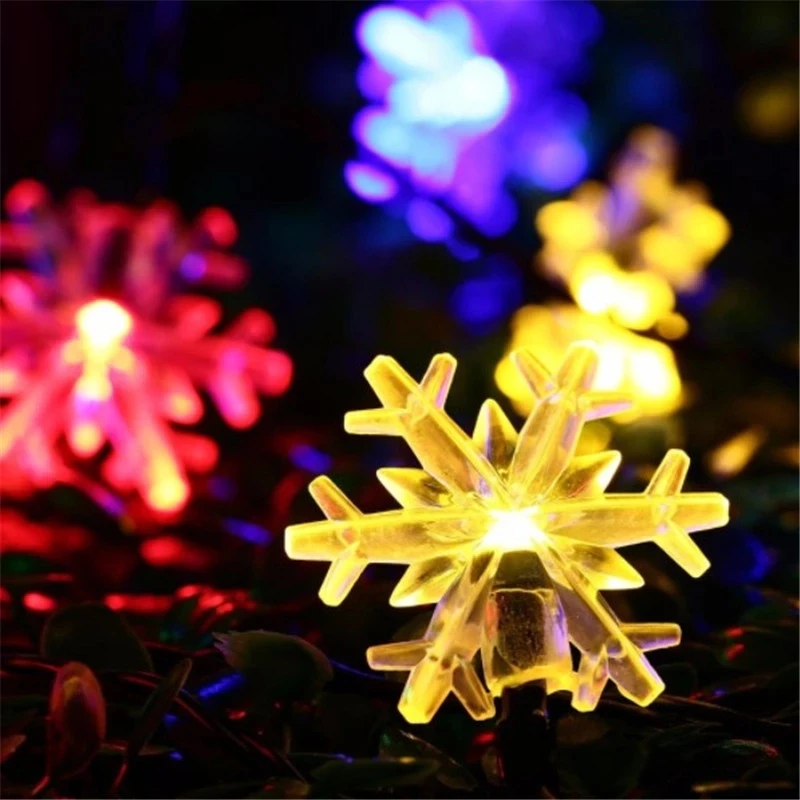 

LED Snowflake String Light 1 M / 2 M / 5 M / 10 M LED Fairy Lights Christmas Wedding Decoration Lighting Battery Operation Flash