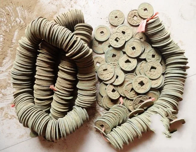 

LAOJUNLU Archaize Copper Coins 200 Pieces / String 35mm Ancient Currency