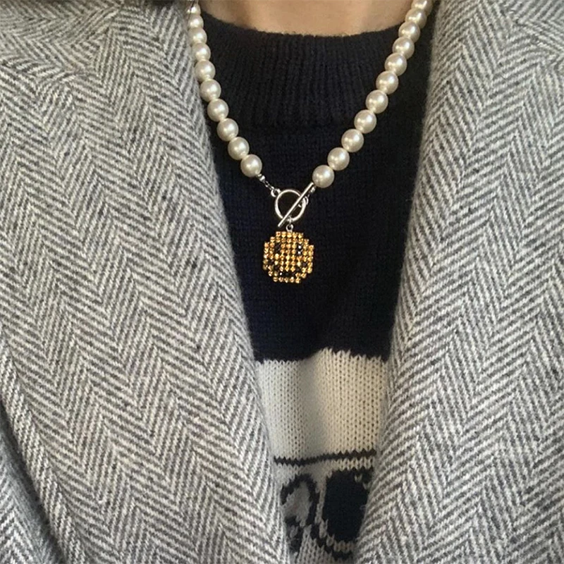 

Timeless Wonder Crystal Smile Face Pearl OT Chain Choker Necklace Women Jewelry Punk Designer Ins Top Trendy Boho Cute Kpop 5444