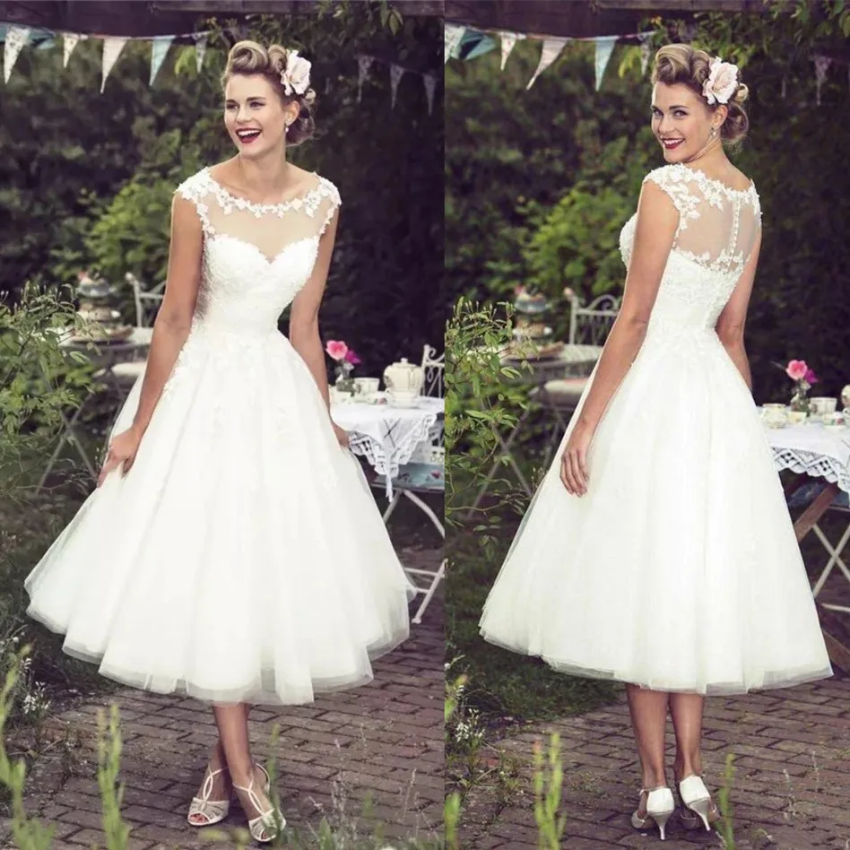 Женское свадебное платье до середины икры элегантное облегающее с открытой