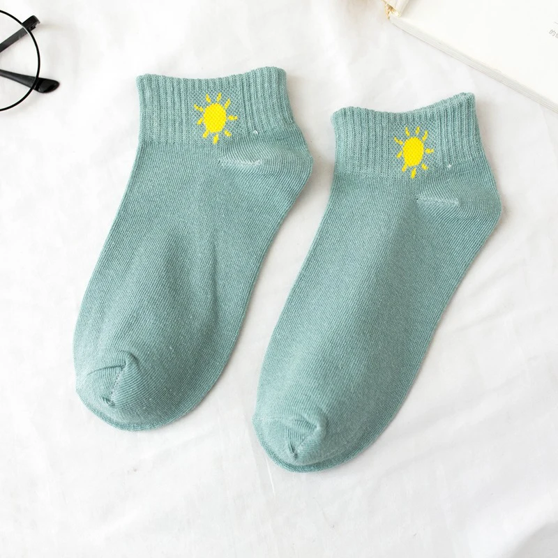 

Sun and Moon Image Ankle Socks for Girls Student Light Green Color Women Cotton Socks Embroidery Cute Solid Color