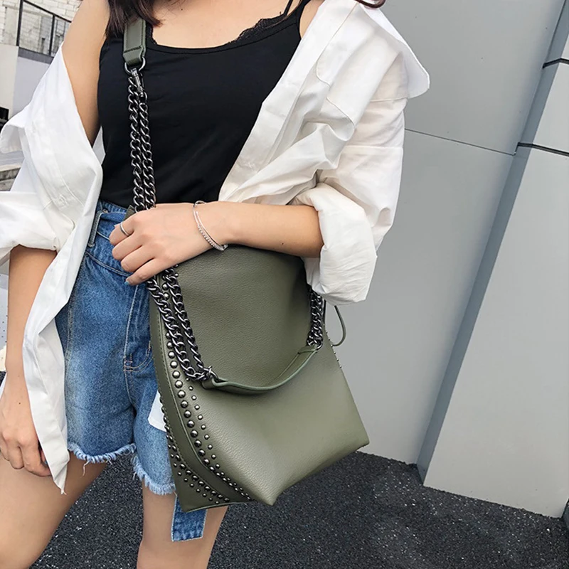 DIINOVIVO Brand Design Women Shoulder Bag Rivet Chain Bucket Leather Handbags Female Hand Bags Crossbdoy Lady WHDV1248 | Багаж и сумки