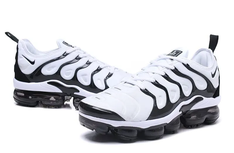 

2018NIKE-AIR VAPORMAX PLUS men's and women's running shoes breathable black Gray 36-46