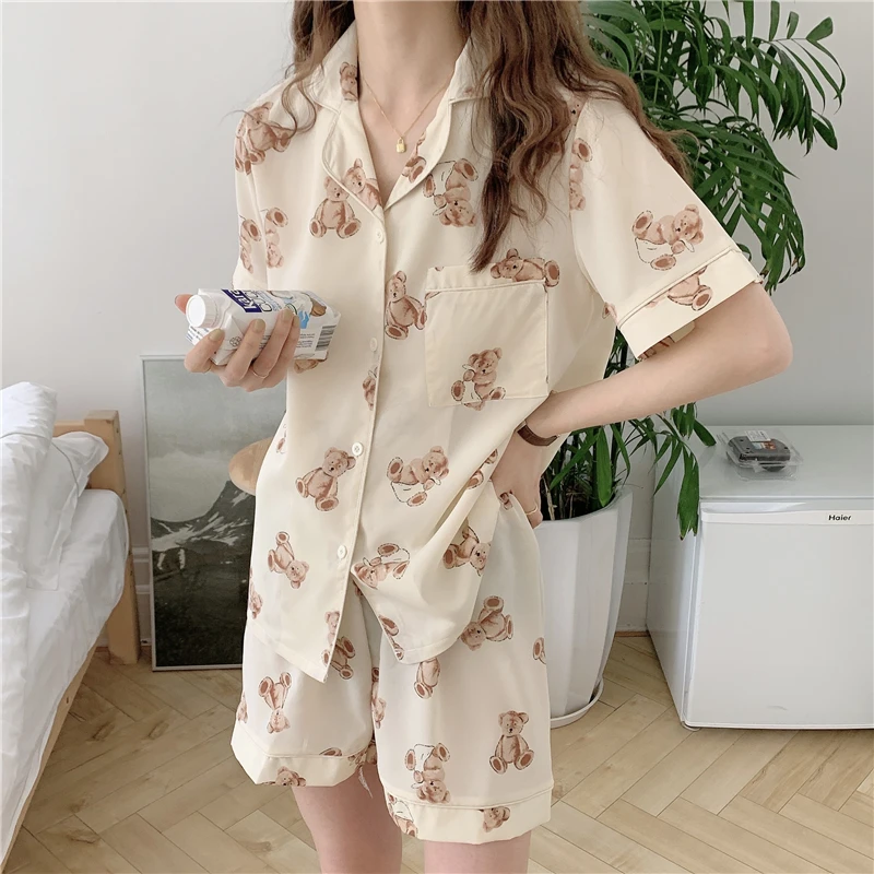 

CBAFU cartoon print summer pajamas set women kawaii funny bear homewear loose single breasted top+shorts home clothes girls N075