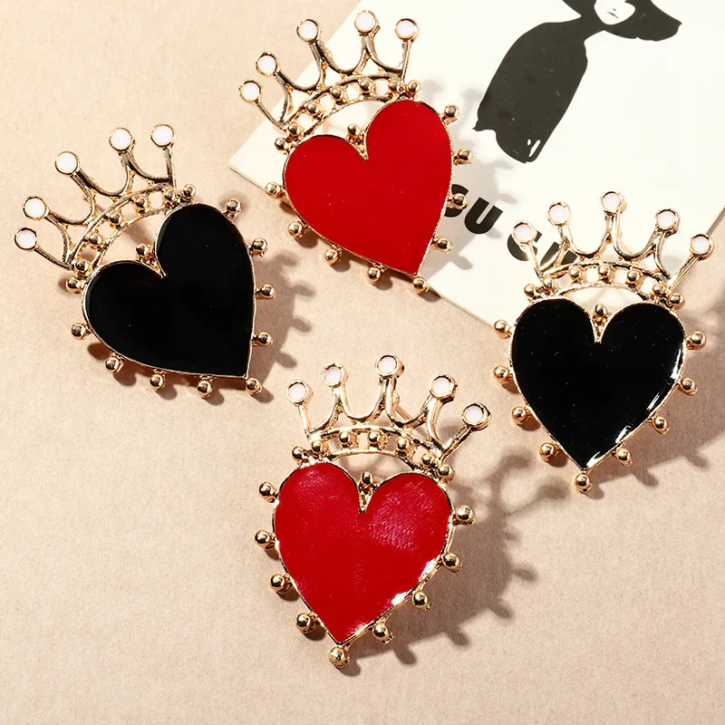 

2020 Wholesale European and American Fashion Jewelry Trendy Heart-shaped Crown Earrings Simple Retro Love Dripping Earrings