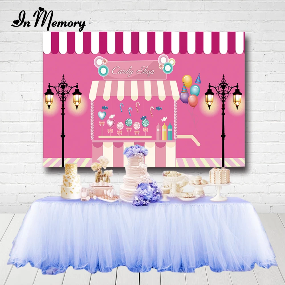 В памяти кондитерской тематический фон ярко розовый моноблок уличный светильник
