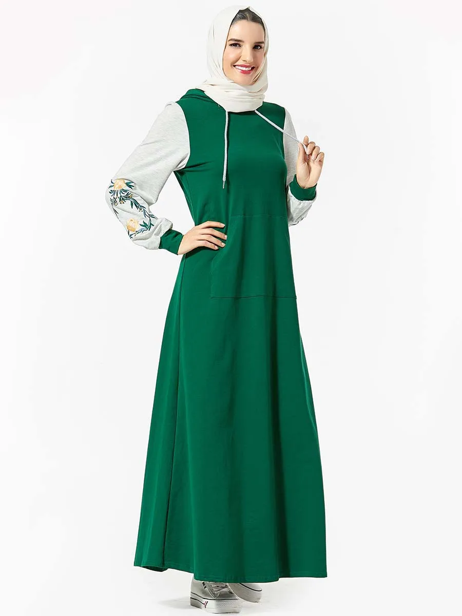 Женское длинное платье с вышивкой и капюшоном | Женская одежда