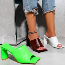 Sandales en cuir verni à talons hauts pour femmes, nouvelles chaussures Muller Sexy à bout carré, vert et blanc, été, 2021  (3)