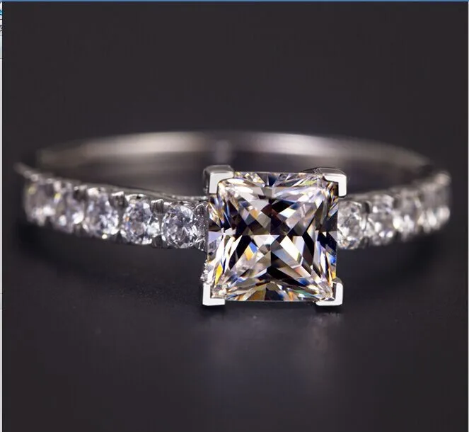 

TR103 925 стерлингового серебра 1 карат Принцесса Cut Сона Имитация драгоценного камня обручальные кольца для женщин, обручальное кольцо