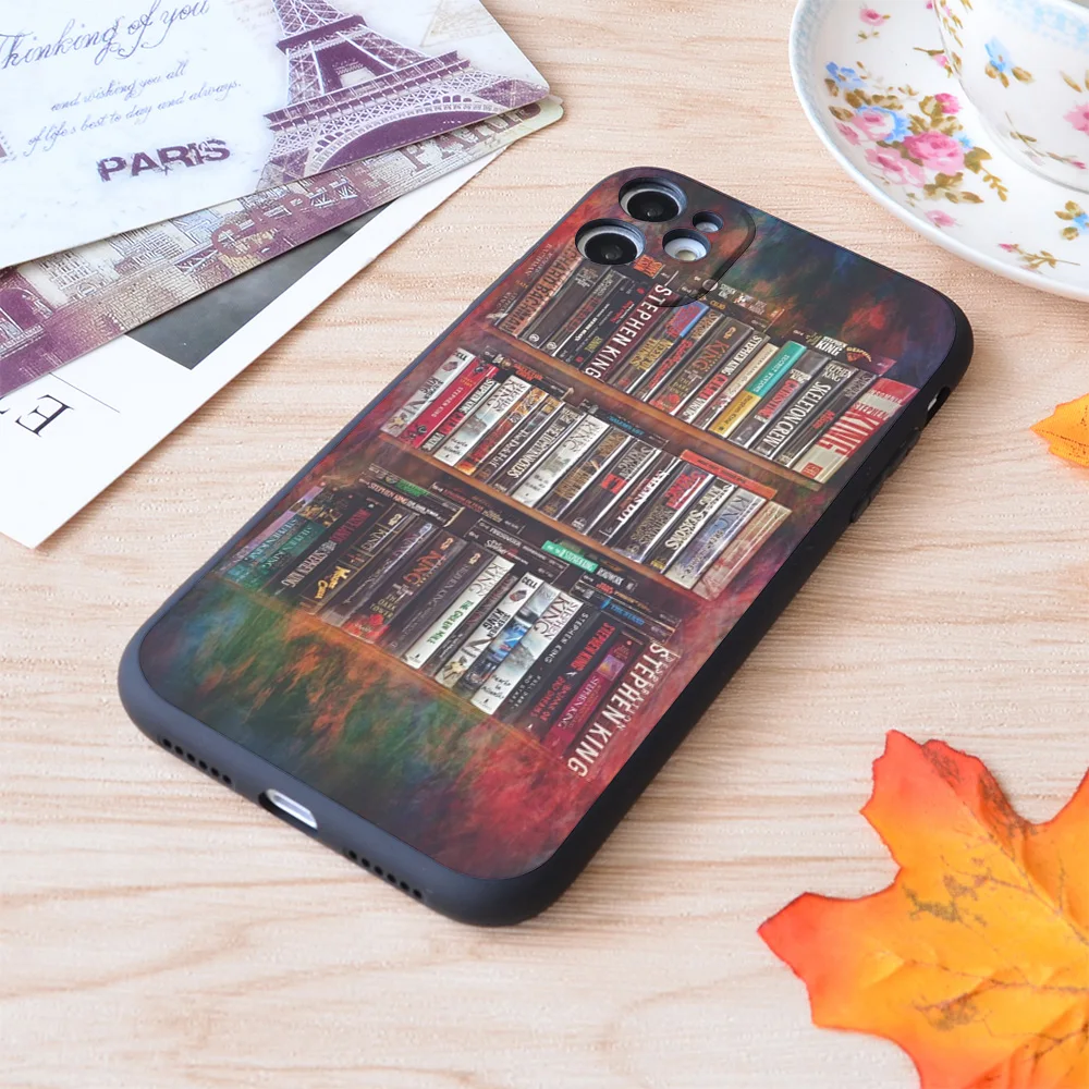 

For iPhone Stephen King Books on Shelves Print Soft Matt Apple iPhone Case